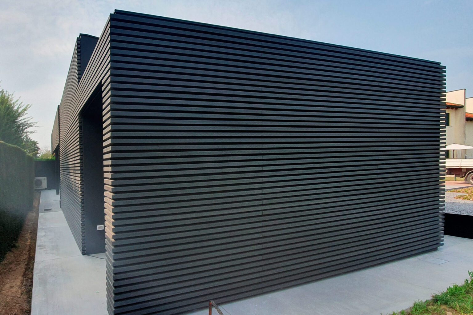 rivestimento garage in metallo